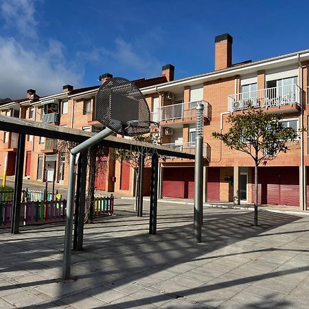 Apartament Acollidor Al Bergueda 6P Sant Jordi de Cercs Eksteriør billede