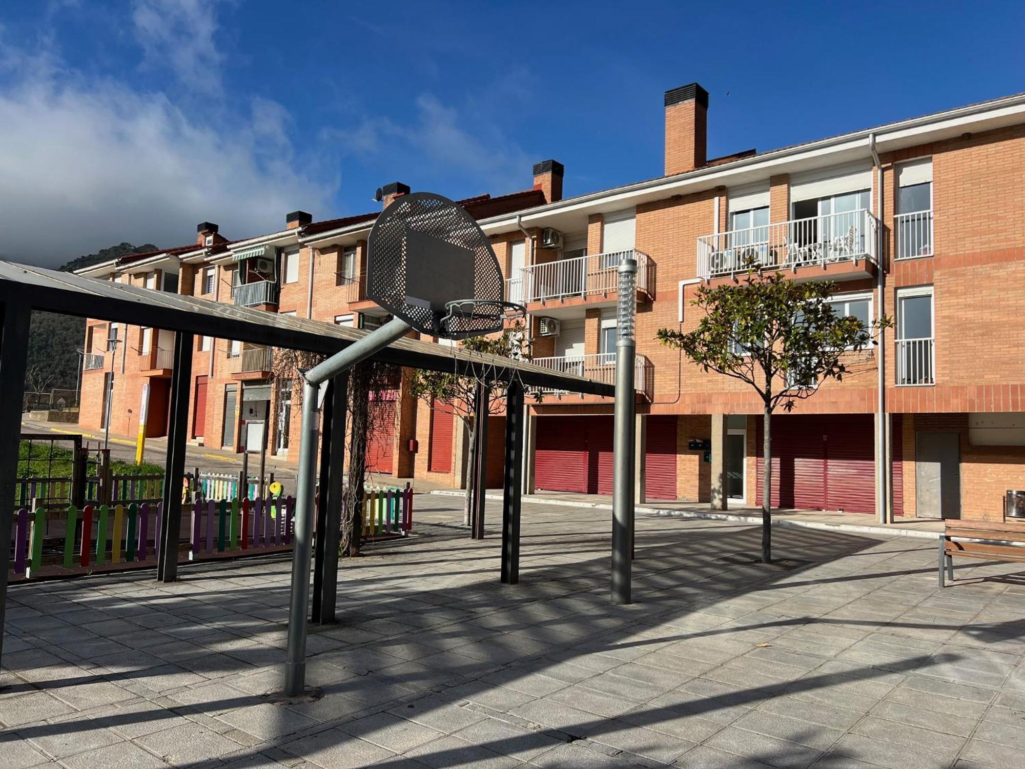 Apartament Acollidor Al Bergueda 6P Sant Jordi de Cercs Eksteriør billede