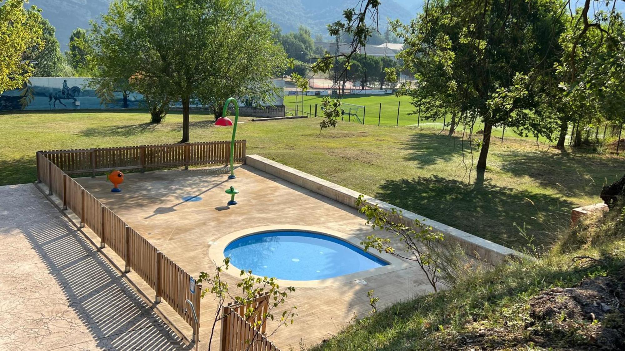 Apartament Acollidor Al Bergueda 6P Sant Jordi de Cercs Eksteriør billede