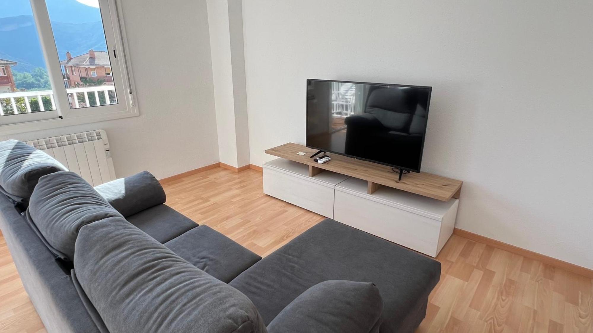 Apartament Acollidor Al Bergueda 6P Sant Jordi de Cercs Eksteriør billede